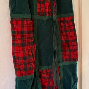 Womens' Green and Red Wool Maxi skirt size M